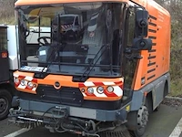 Bedrijfsmateriaal/straatveegwagen ravo, 5-series 540, diesel, 1e inschr 07/08/15, xl95f6hb8fa020259, co²-uitstoot ng, euro ng, kenteken i+ii, gelijkvormigheidsattest, keuring na, 1sleutel