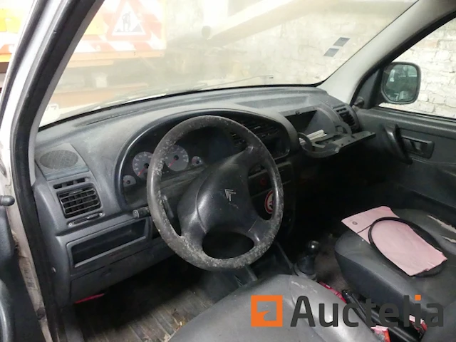 Bedrijfsvoertuig citroen berlingo (2001-122.164 km) - afbeelding 8 van  21