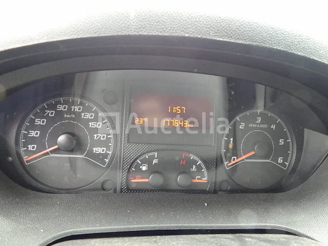 Bedrijfsvoertuig peugeot boxer (2016-177.643 km) - vin vf3yc2mfc12c99805 - afbeelding 5 van  40
