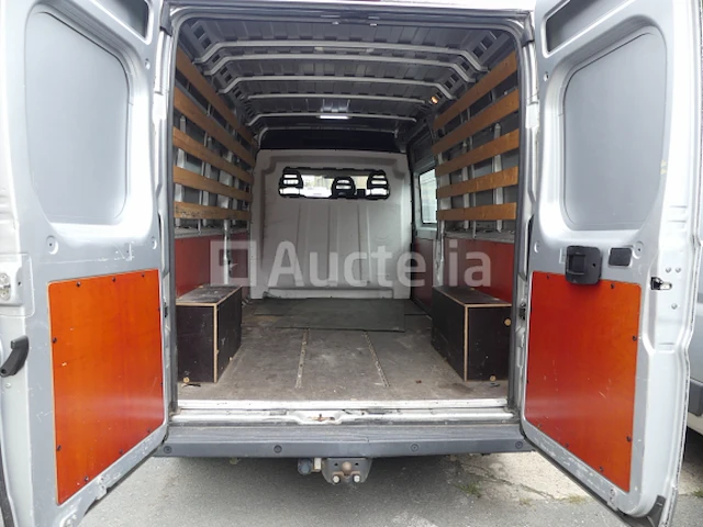 Bedrijfsvoertuig peugeot boxer (2016-177.643 km) - vin vf3yc2mfc12c99805 - afbeelding 6 van  40