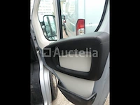 Bedrijfsvoertuig peugeot boxer (2016-177.643 km) - vin vf3yc2mfc12c99805 - afbeelding 16 van  40