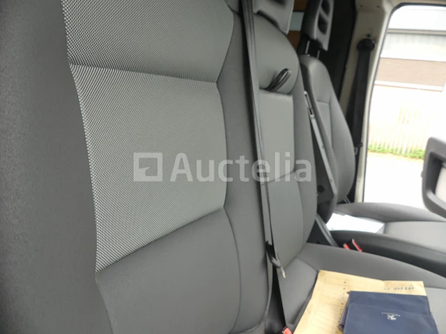 Bedrijfsvoertuig peugeot boxer (2016-177.643 km) - vin vf3yc2mfc12c99805 - afbeelding 18 van  40