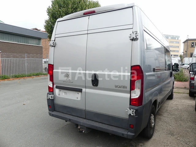 Bedrijfsvoertuig peugeot boxer (2016-177.643 km) - vin vf3yc2mfc12c99805 - afbeelding 34 van  40