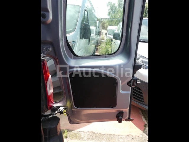 Bedrijfswagen citroën berlingo (2019-32.302 km) - vin vr7efbhybjj875555 - afbeelding 30 van  31