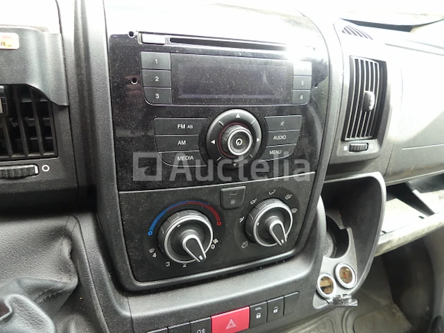 Bedrijfswagen citroën jumper (2013-126.464 km) - vin vf7yctmfc12439895 - afbeelding 14 van  32