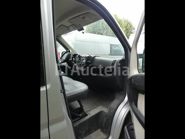 Bedrijfswagen citroën jumper (2013-127.804 km) - vin vf7yctmfc12432765 - afbeelding 19 van  43