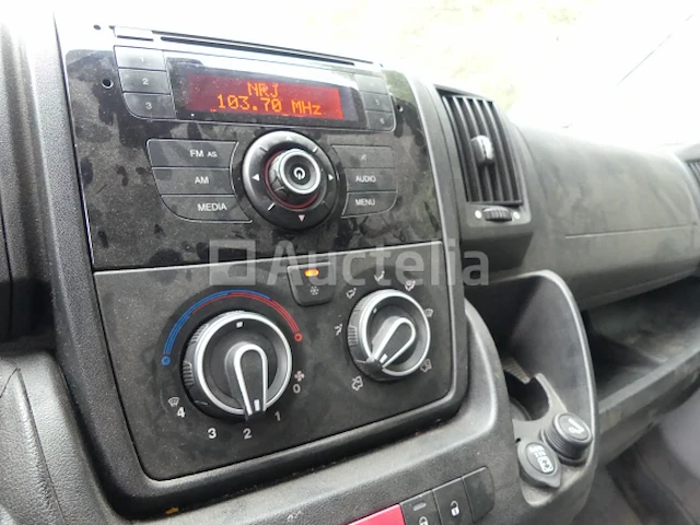Bedrijfswagen citroën jumper (2013-127.804 km) - vin vf7yctmfc12432765 - afbeelding 27 van  43