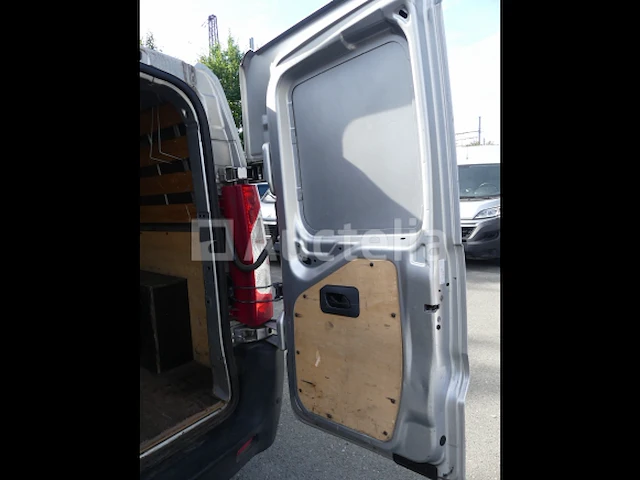 Bedrijfswagen citroën jumpy (2013-98.739 km) - vin vf7xuahz-8dz018993 - afbeelding 4 van  38