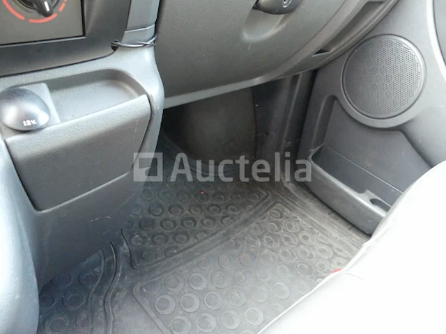 Bedrijfswagen citroën jumpy (2013-98.739 km) - vin vf7xuahz-8dz018993 - afbeelding 22 van  38