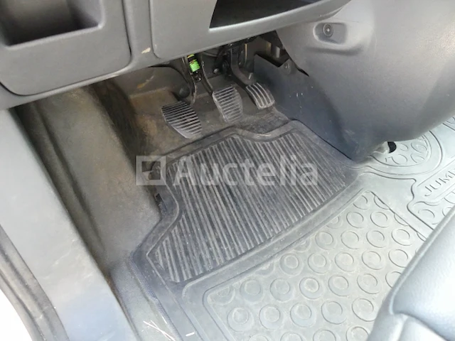 Bedrijfswagen citroën jumpy (2015-115.582 km) - vin vf7xuahz8fz056491 - afbeelding 19 van  37