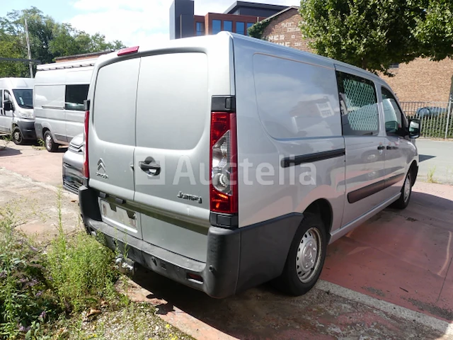 Bedrijfswagen citroën jumpy (2015-147.724 km) - vin vf7xuahz8fz056488 - afbeelding 23 van  29