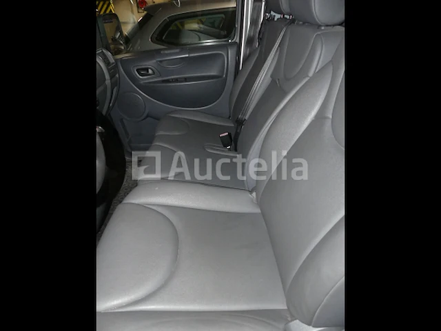 Bedrijfswagen citroën jumpy (2015-81.924 km) - vin vf7xuahz8fz056232 - afbeelding 4 van  29