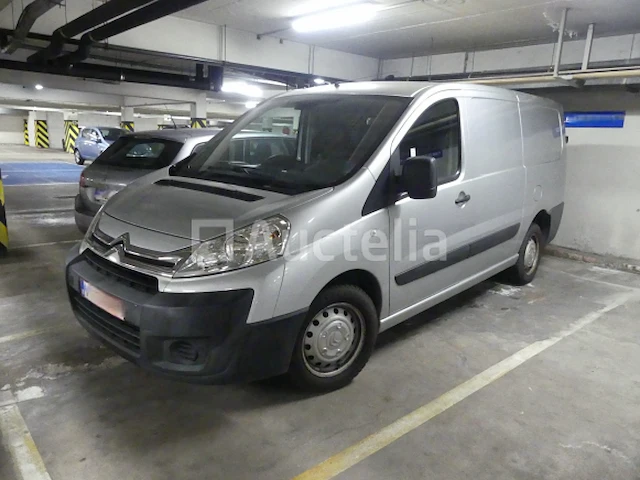 Bedrijfswagen citroën jumpy (2015-81.924 km) - vin vf7xuahz8fz056232 - afbeelding 1 van  29