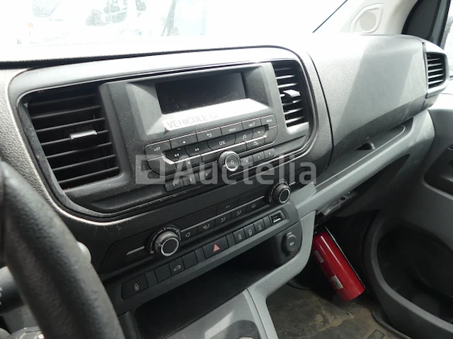Bedrijfswagen citroën jumpy (2016-167.151 km) - vin vf7vfahkhgz075539 - afbeelding 18 van  39