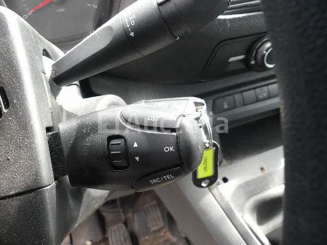 Bedrijfswagen citroën jumpy (2016-167.151 km) - vin vf7vfahkhgz075539 - afbeelding 20 van  39