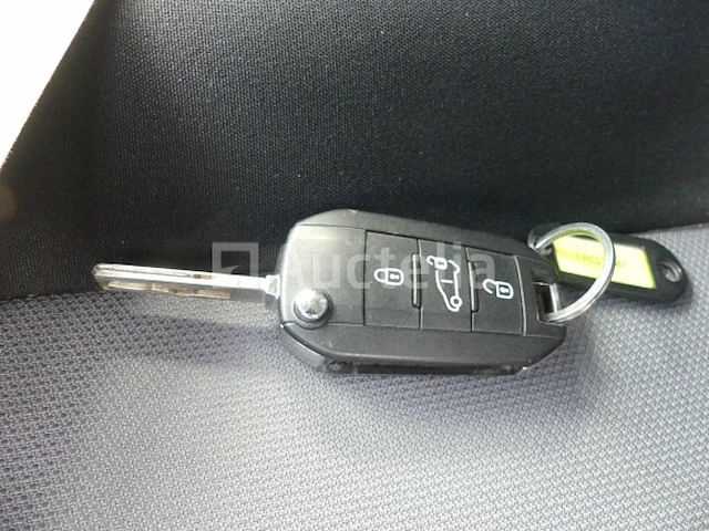 Bedrijfswagen citroën jumpy (2016-167.151 km) - vin vf7vfahkhgz075539 - afbeelding 33 van  39