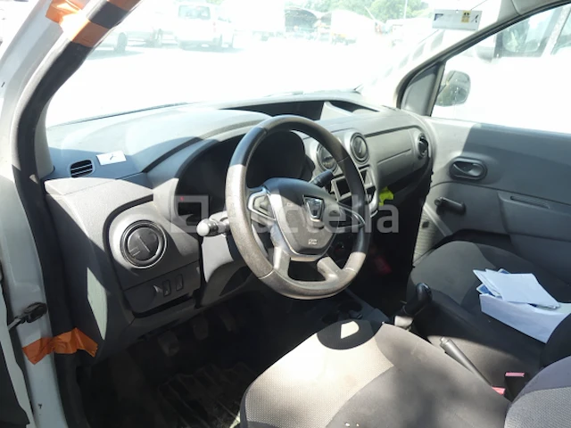 Bedrijfswagen dacia dokker (2018-151.162 km-vin:uu18sd6h559358109) - afbeelding 20 van  25