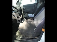 Bedrijfswagen dacia dokker (2018-151.162 km-vin:uu18sd6h559358109) - afbeelding 21 van  25