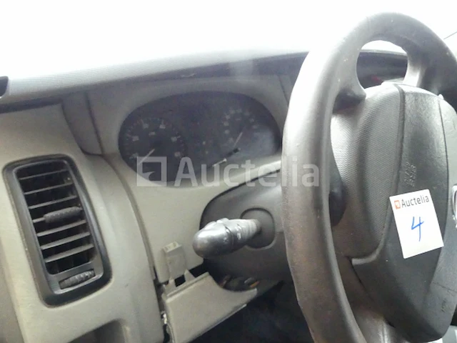 Bedrijfswagen (inbeslagname op straat) nissan prismastar cdi 100 - afbeelding 9 van  17