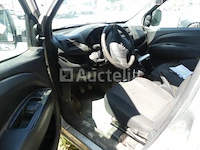 Bedrijfswagen opel combo (2017-182.639 km-vin:wol6zyc1ag9594143) - afbeelding 2 van  28
