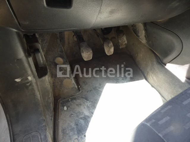 Bedrijfswagen opel combo (2017-182.639 km-vin:wol6zyc1ag9594143) - afbeelding 3 van  28
