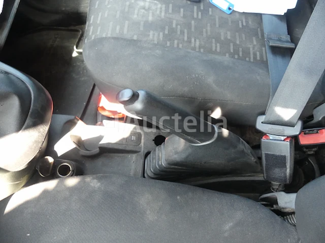 Bedrijfswagen opel combo (2017-182.639 km-vin:wol6zyc1ag9594143) - afbeelding 4 van  28