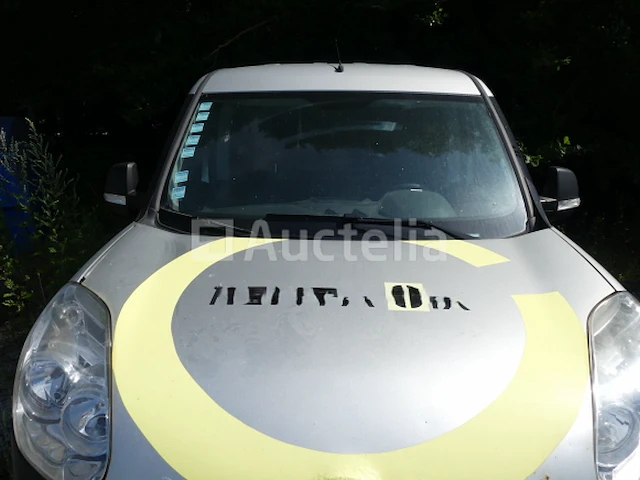Bedrijfswagen opel combo (2017-182.639 km-vin:wol6zyc1ag9594143) - afbeelding 10 van  28