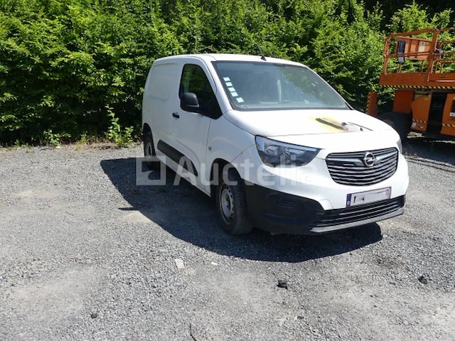 Bedrijfswagen opel combo (2020-ca. 76.876 km-vin:wovefyhwckj766295) - afbeelding 22 van  26