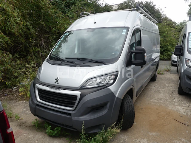 Bedrijfswagen peugeot boxer (2015-124.932 km) - vin vf3yctmfc12a08342 - afbeelding 1 van  38