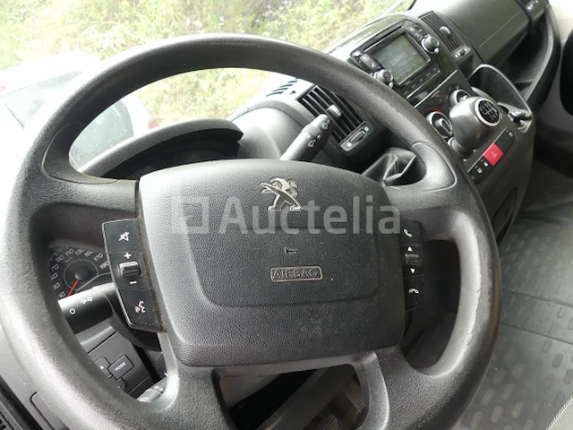 Bedrijfswagen peugeot boxer (2015-124.932 km) - vin vf3yctmfc12a08342 - afbeelding 21 van  38