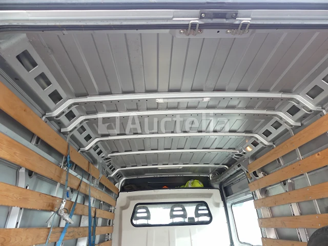 Bedrijfswagen peugeot boxer (2016-112.060 km) - vin vf3yc2mfc12c99586 - afbeelding 8 van  33