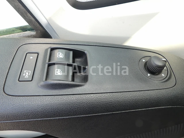 Bedrijfswagen peugeot boxer (2016-112.060 km) - vin vf3yc2mfc12c99586 - afbeelding 19 van  33