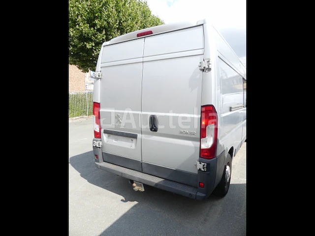Bedrijfswagen peugeot boxer (2016-112.060 km) - vin vf3yc2mfc12c99586 - afbeelding 31 van  33