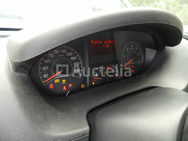 Bedrijfswagen peugeot boxer (2016-97.996 km) - vin vf3yc2mfc12d00048 - afbeelding 10 van  34