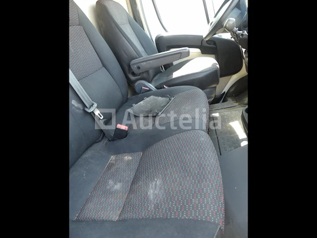 Bedrijfswagen peugeot boxer (2018-174.829 km-vin:vf3yc2mfb12g62599) - afbeelding 22 van  30