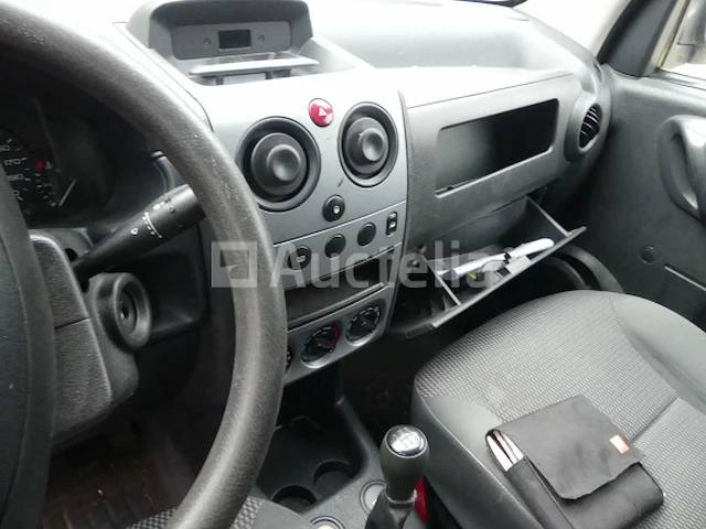 Bedrijfswagen (voor onderdelen) citroen berlingo (2009-102.969 km) - afbeelding 4 van  12