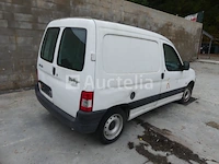 Bedrijfswagen (voor onderdelen) citroen berlingo (2009-102.969 km)