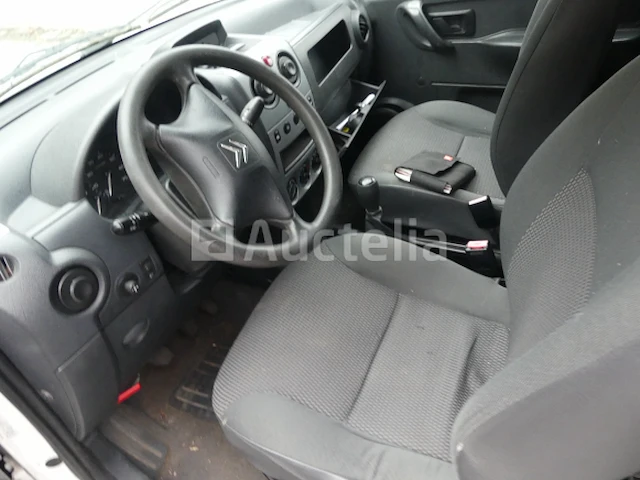 Bedrijfswagen (voor onderdelen) citroen berlingo (2009-102.969 km) - afbeelding 12 van  12