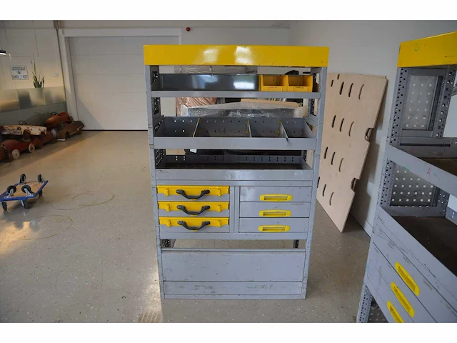 Bedrijfswageninrichting renault pro+line - afbeelding 1 van  3