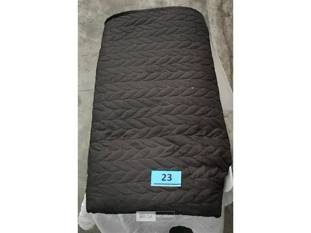 Bedsprei emsa 260 x 245 anti allergisch zwart + kussensloop - afbeelding 2 van  3