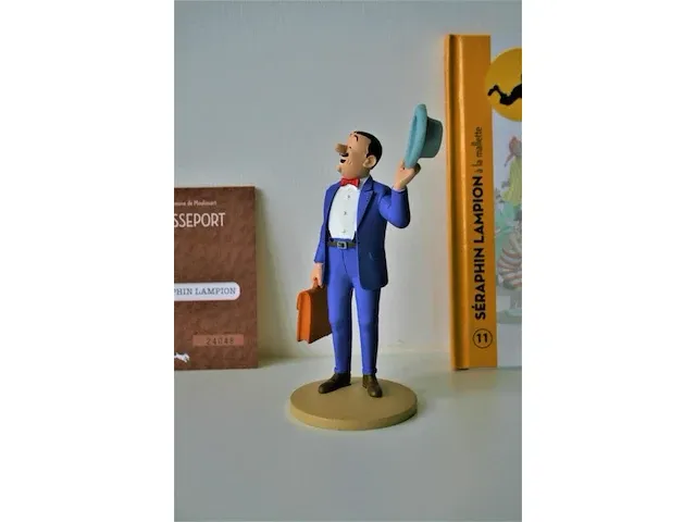 Beeld #11"serafijn lampion" + boek - afbeelding 8 van  10