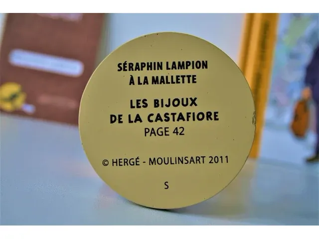 Beeld #11"serafijn lampion" + boek - afbeelding 9 van  10