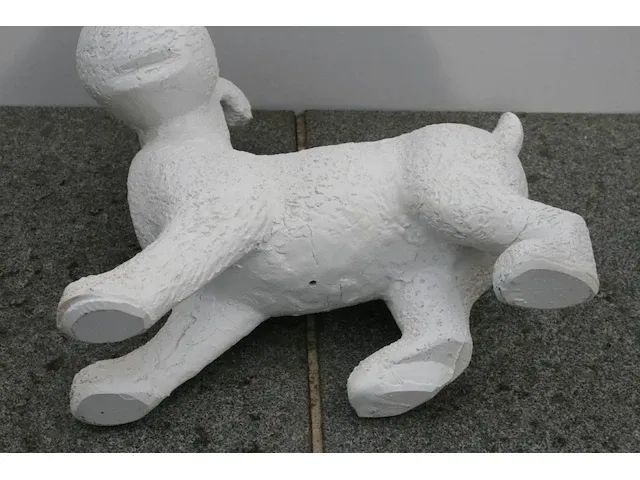 Beeld bobbie - 15 x 25 x 25 cm - afbeelding 8 van  9