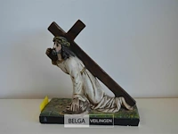 Beeld jezus lijdensweg h=26,5 cm - afbeelding 1 van  5