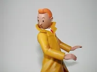Beeld "kuifje en bobbie met blik" - afbeelding 7 van  8
