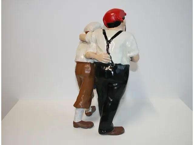 Beeld kuifje en haddock in de woestijn - 19 x 30 cm - afbeelding 4 van  9