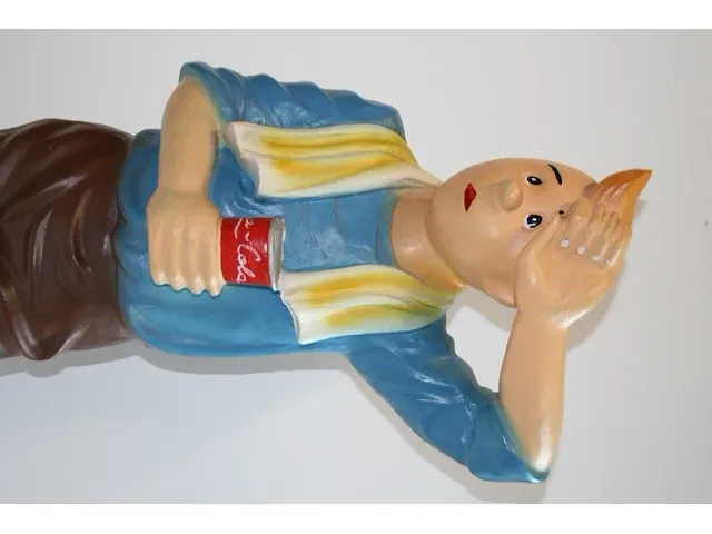Beeld kuifje met cola - 28 x 85 cm - afbeelding 7 van  13