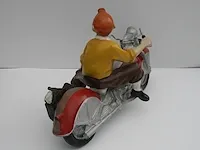Beeld kuifje op de motor - 22 x 29 x 42 cm - afbeelding 8 van  11