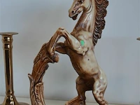 Beeld paard h=34cm , 2 kandelaars h=22,5 cm - afbeelding 3 van  5