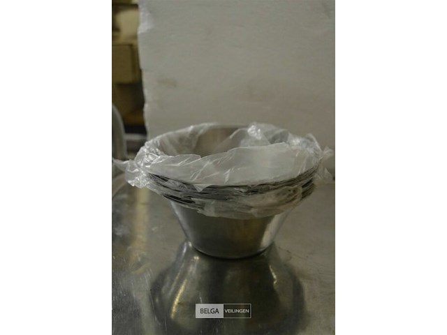 Beeldje grootvader met kind - afbeelding 4 van  4